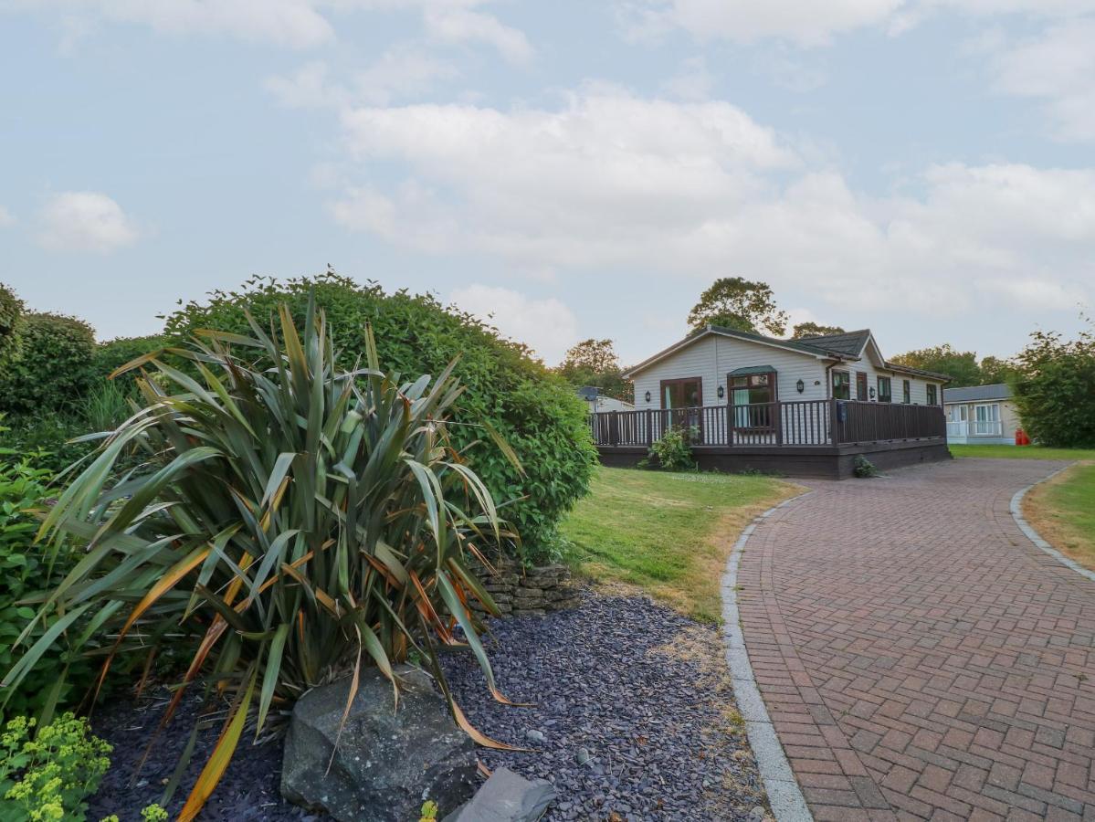 27 Brocklehurst * Oakham